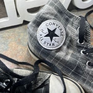 VINTAGE Converse All Star Chuck Taylor shoes unisex Women size 9.5 Men size 7.5